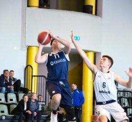 7D11AAD6-D665-490D-BD4F-3B5CED3DC9AF 7D11AAD6-D665-490D-BD4F-3B5CED3DC9AF