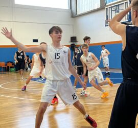 B2C8C2E6-3E71-4CC2-A0B2-184BFC0D5623 B2C8C2E6-3E71-4CC2-A0B2-184BFC0D5623