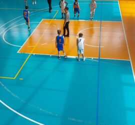 d64a7640-ebfb-421a-9549-5a8f0584c882 d64a7640-ebfb-421a-9549-5a8f0584c882